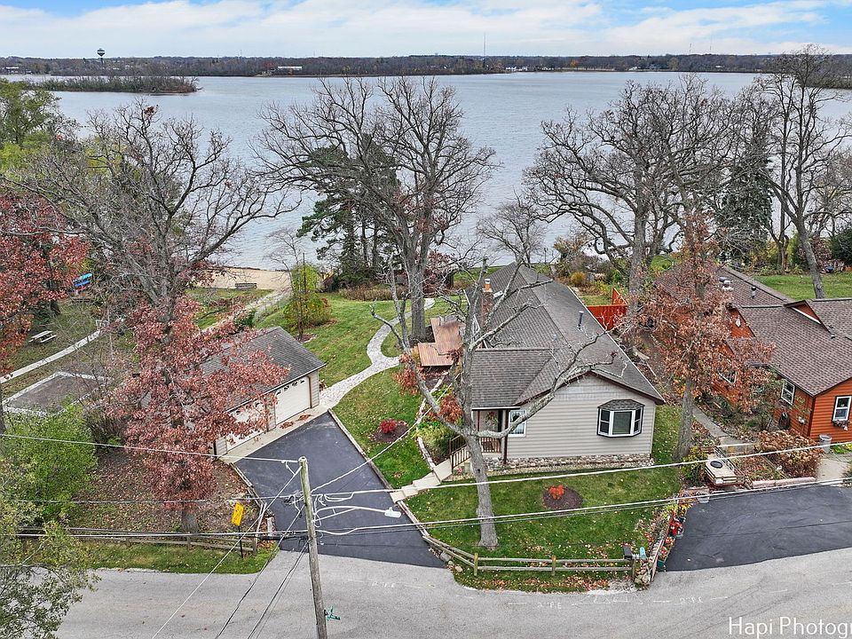 1st image of 23555 W Parkway Ave