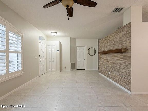 5th image of 4330 Ponds Dr