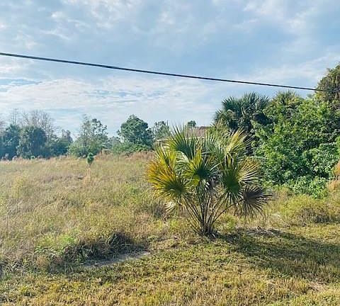 5th image of 3380 33rd Ave NE Lot 1