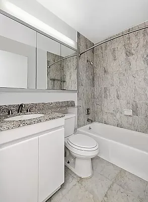 Rented by REAL New York | media 4