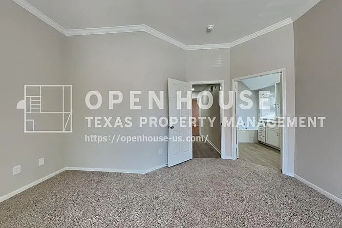 6111 Sparks Valley Ct — Photo 8