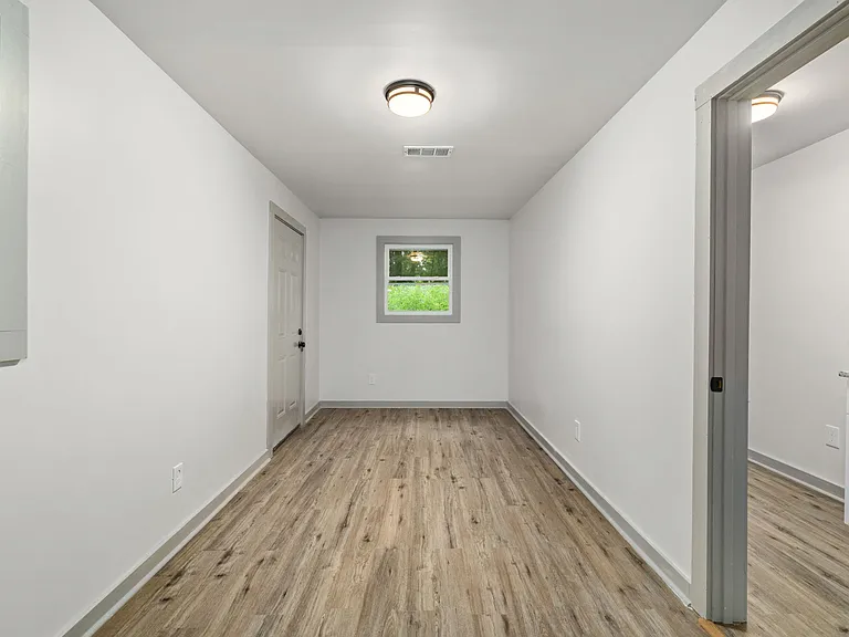 5444 Gimlet Rd — Photo 16