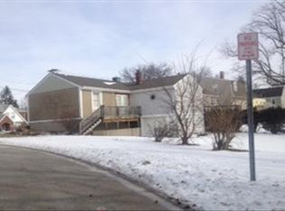 6225 Berauer Rd, Cincinnati, OH 45248