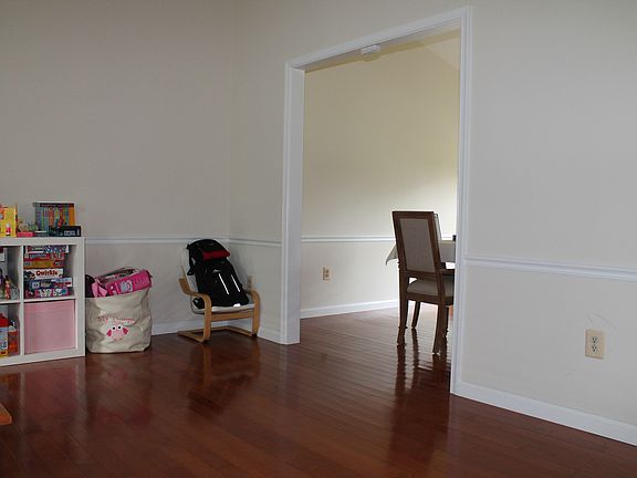 4th image of 13028 New Parkland Dr