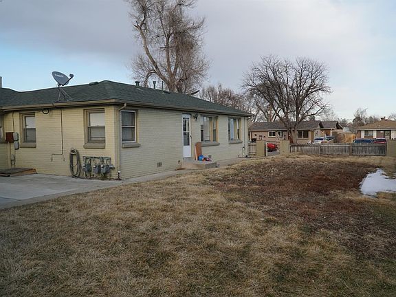 3rd image of 247 S Canosa Ct