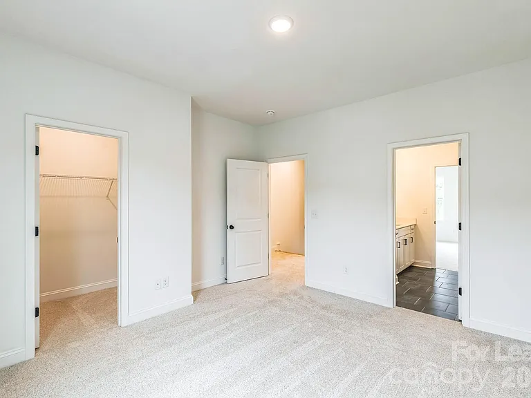 62 Walnut Springs Dr — Photo 23