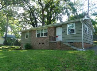 1475 Park Dr, Spartanburg, SC 29307