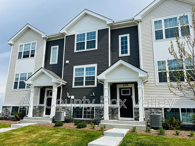 879 Briar Glen Ct — Photo 2