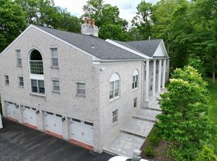 173 Ellisen Rd, Watchung, NJ 07069