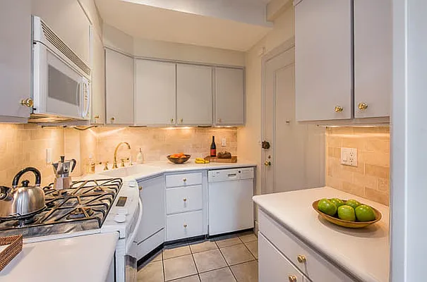 Sold by Brown Harris Stevens | media 6