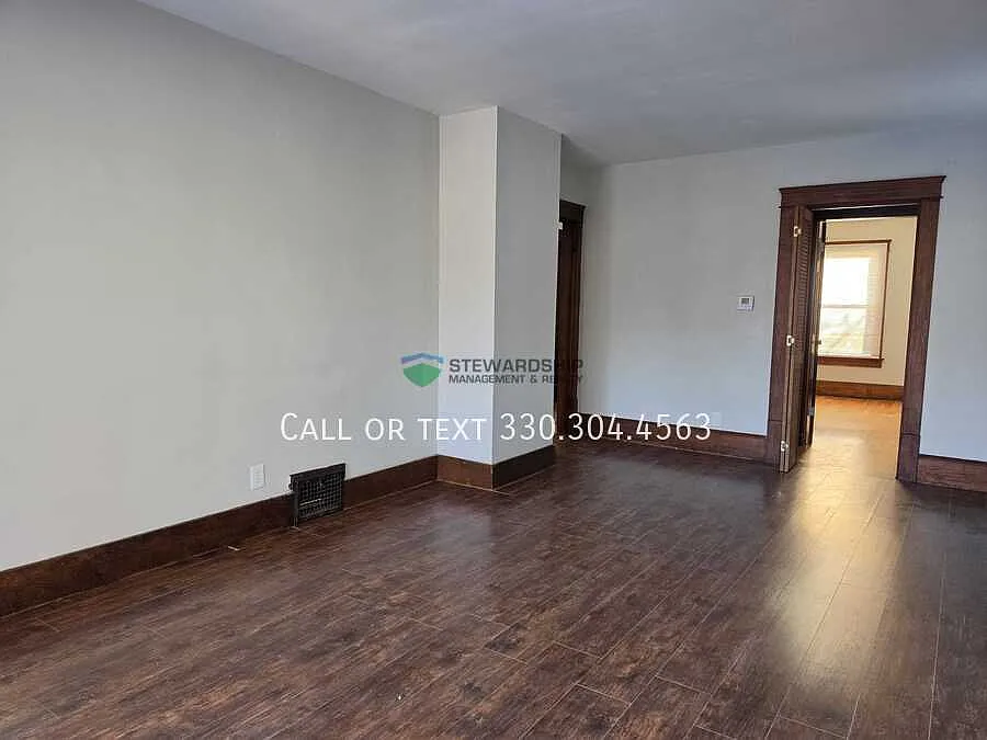 Building Photo - 1014 Berwin St #UPSTAIRS