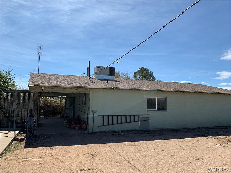 1st image of 4086 W Miramar Dr