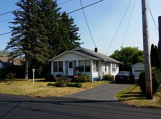 58 Packard Ave, Warwick, RI 02886