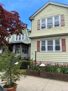 4222 Wickham Ave, Bronx, NY, 10466