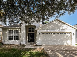 8610 Sandy Plains Dr, Riverview, FL 33578