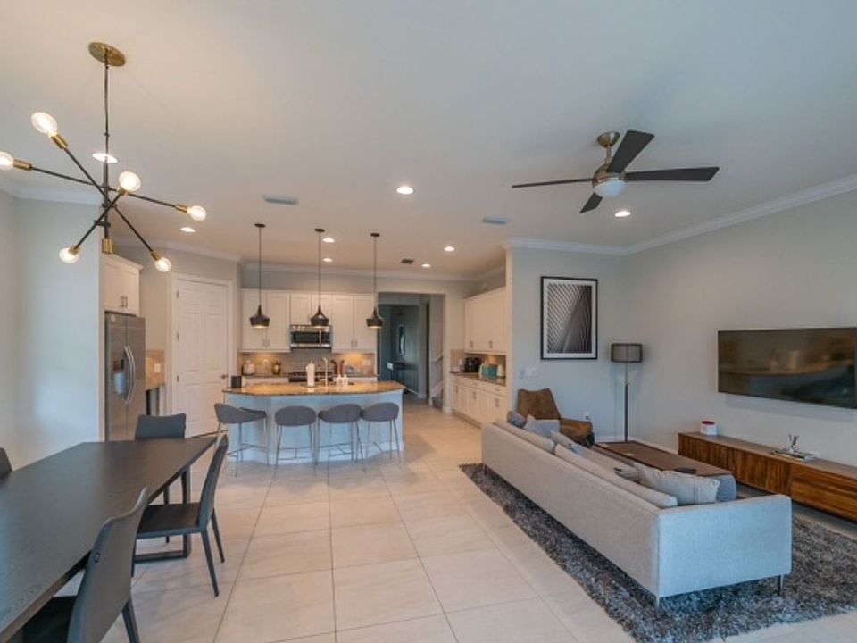 1st image of 10279 Porto Romano Dr