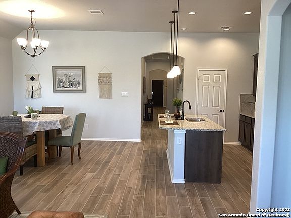 4th image of 10544 Briceway Bay