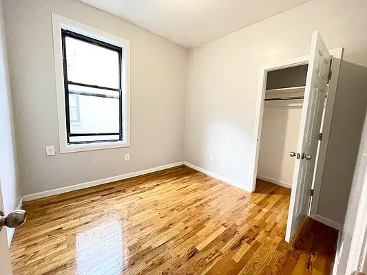 Rented by Bruma Realty LLC | media 5