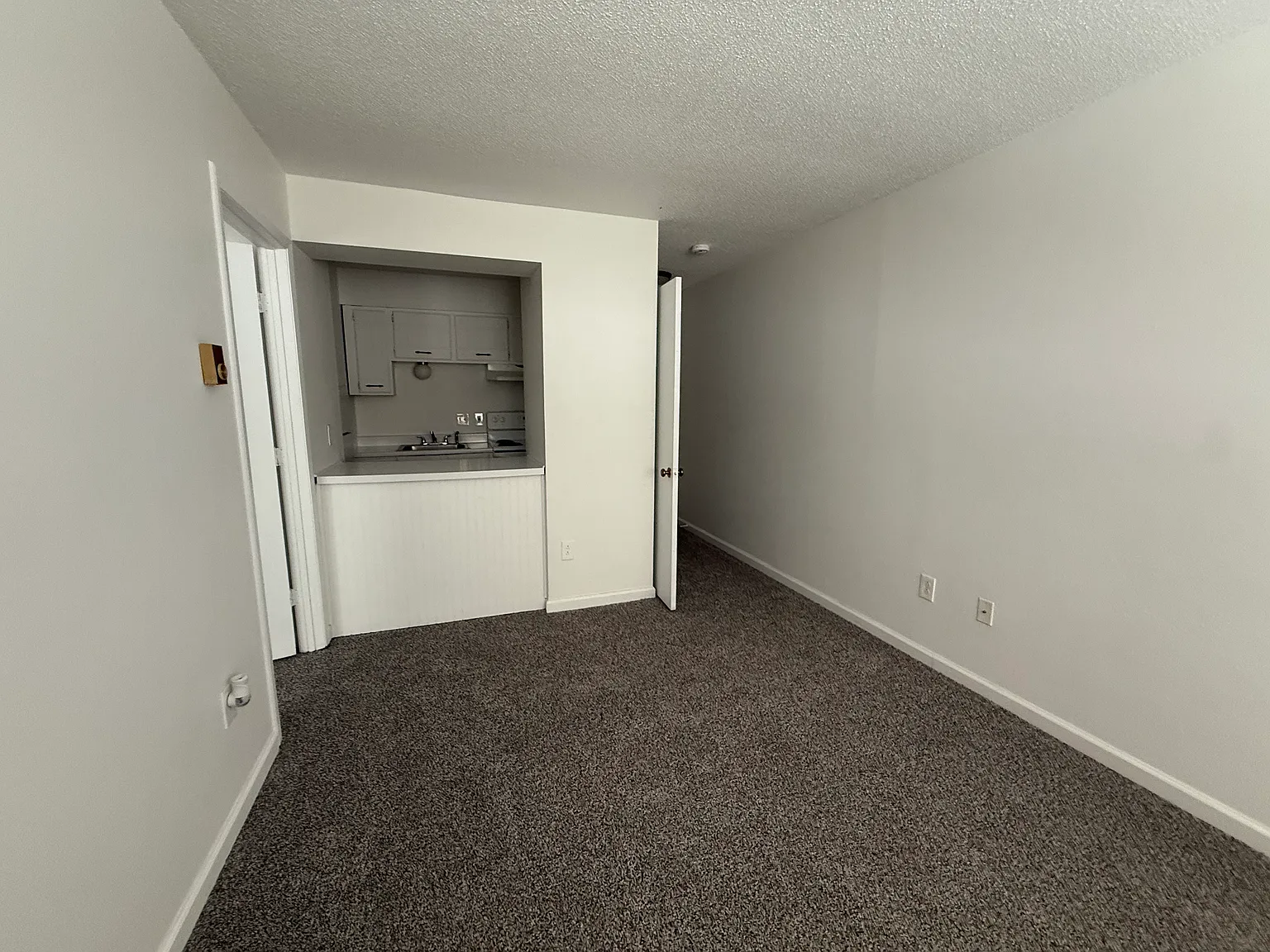 Mensah Apartments Toledo — Photo 3