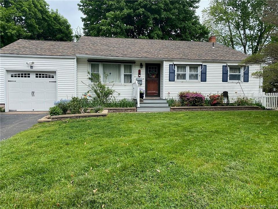 1st image of 30 Nancy Dr