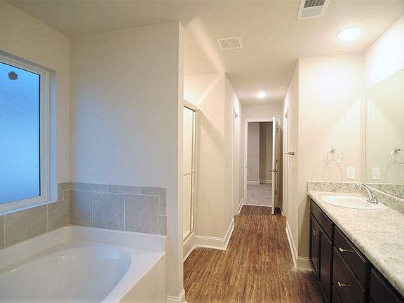 3rd image of 4218 Textile Ln