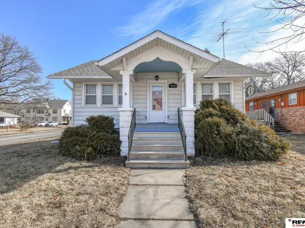 2958 N 53rd St, Lincoln, NE 68504