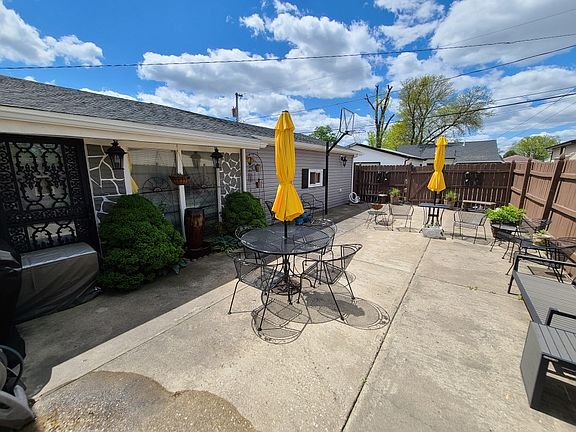 5th image of 1612 N 43rd Ave #2