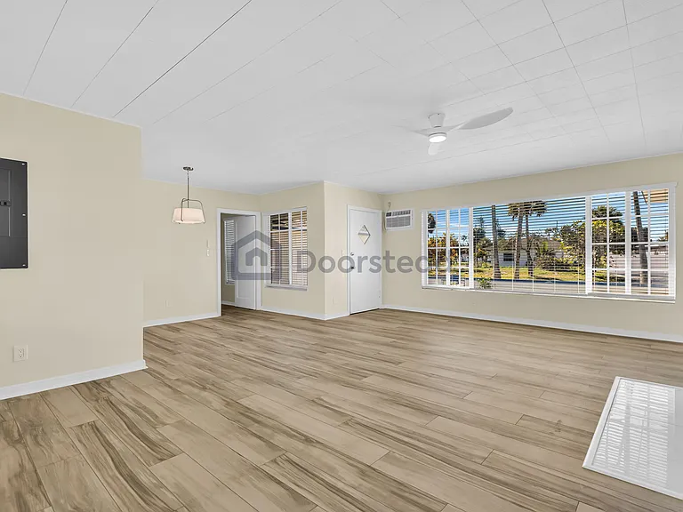 920 Bruce Ave — Photo 14