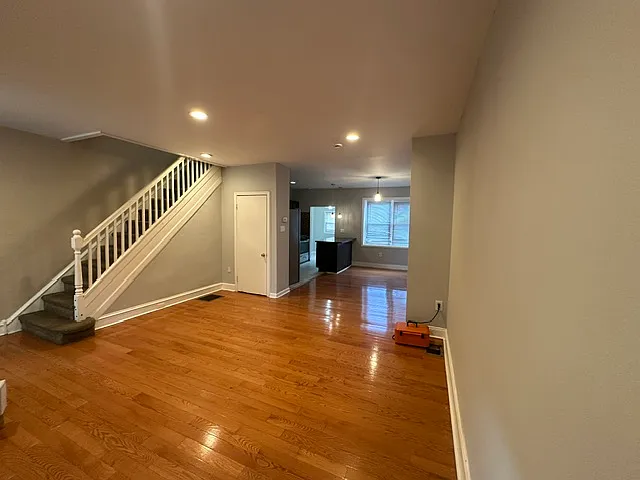6530 Hegerman St — Photo 5