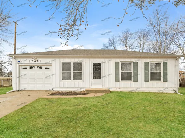 12421 Pizarro Dr, Saint Louis, MO 63138