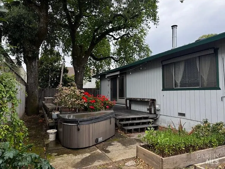 424B Mason St — Photo 4