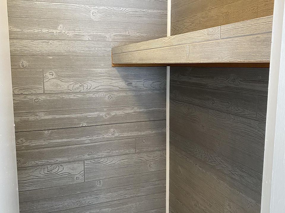 Bedroom Closet