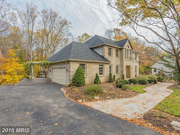 2nd image of 6518 Heather Brook Ct