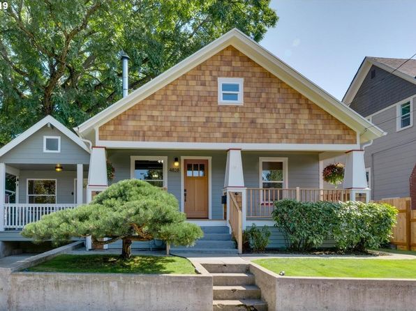 4828 SE Caruthers St