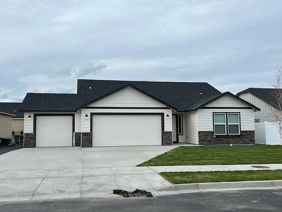 4218 Atwood Rd