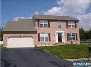 4 Fir Ct, Newark, DE 19711