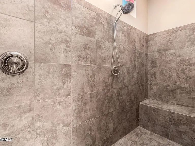 10763 W Cottontail Ln — Photo 20