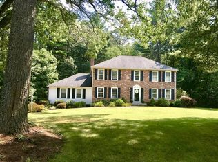 59 Willow Ridge Rd, North Andover, MA 01845