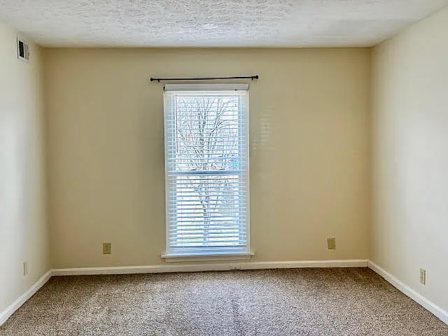 1515 La Fontenay Ct — Photo 2