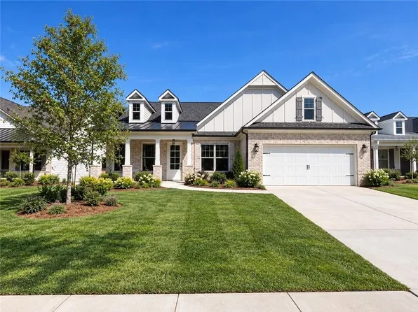 717 Brooke Vw, Canton, GA 30115