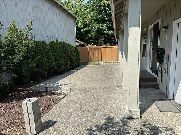 4725 Concordia Ln SE — Photo 16