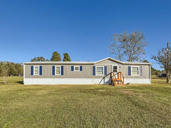 40251 Laird Ave, Zephyrhills, FL 33540