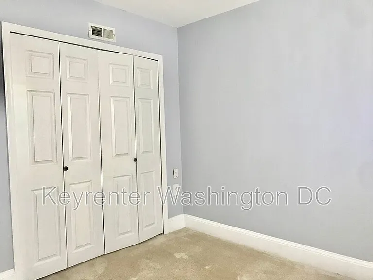 1700 W Virginia Ave NE #3 — Photo 26