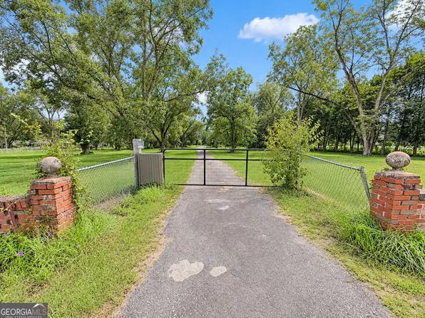 2220 Liberty Expy, Albany, GA 31705