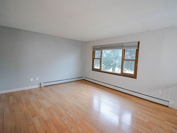 2nd image of 3703 Willow Heights Dr SW