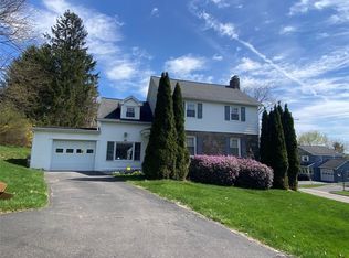 302 Groveland Ave, Endwell, NY 13760