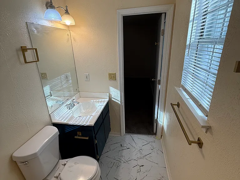 4047 Tanglewood Rd — Photo 16