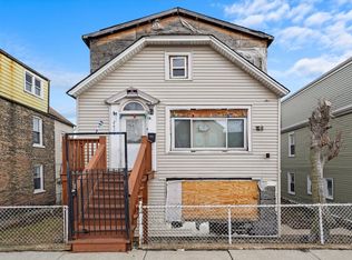 2614 W Cullerton St, Chicago, IL 60608