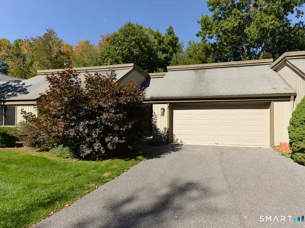 2 Heritage Crest #C, Southbury, CT 06488