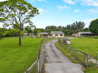 5479 Fearnley Rd, Lake Worth, FL 33467